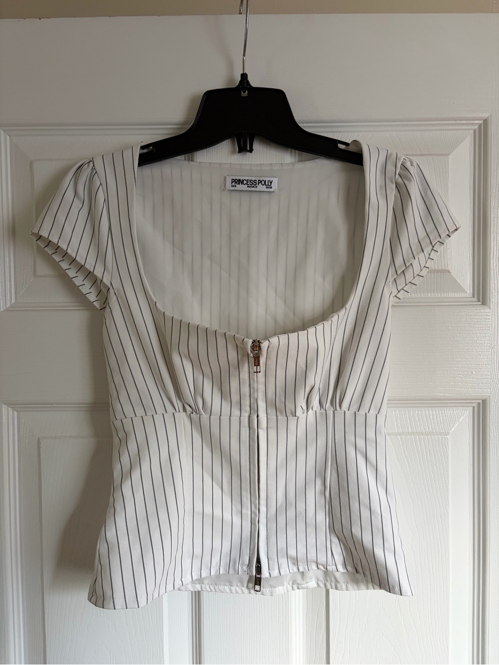 Princess Polly Santa Cruz Zip Through Top White Pinstripe US 4 / UK 8